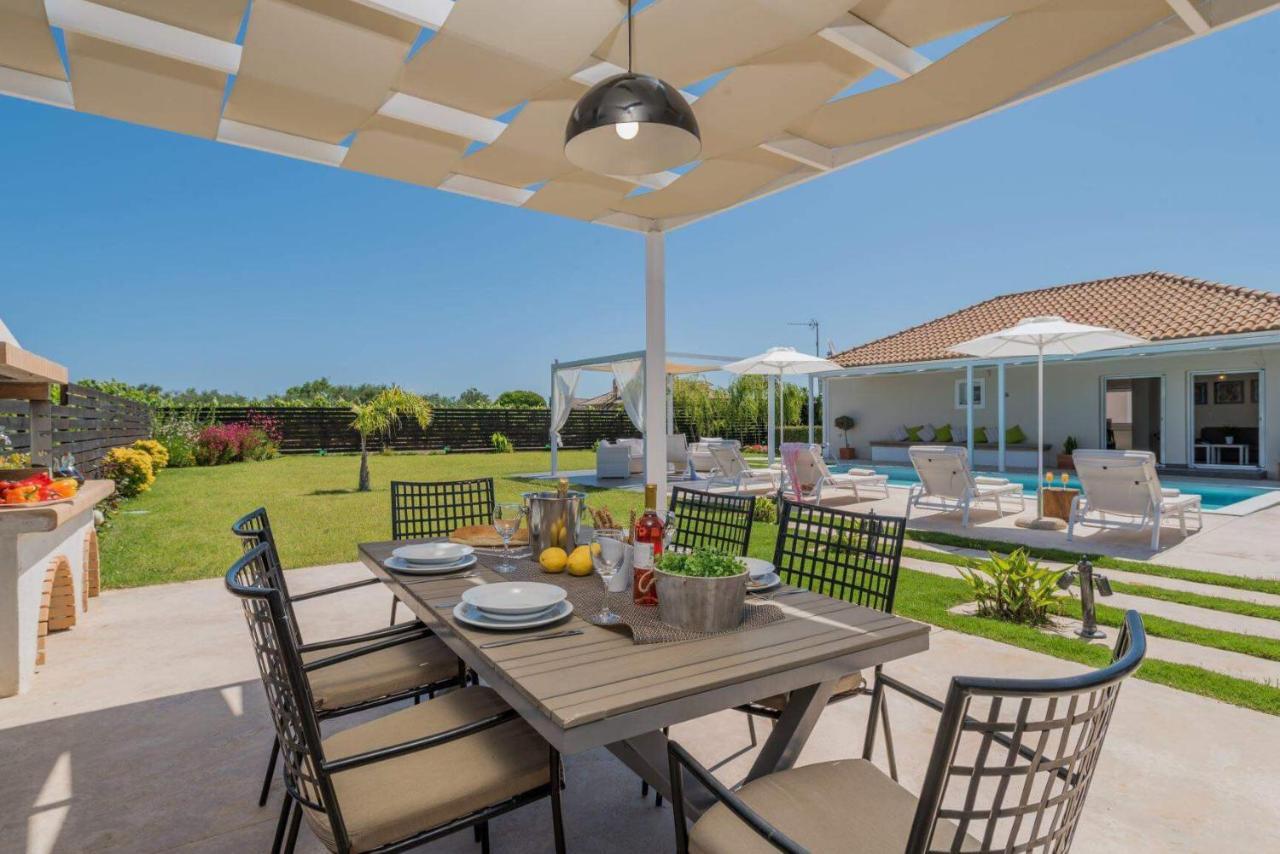 Madini Luxury Villa With Private Heated Pool Vanato Eksteriør bilde